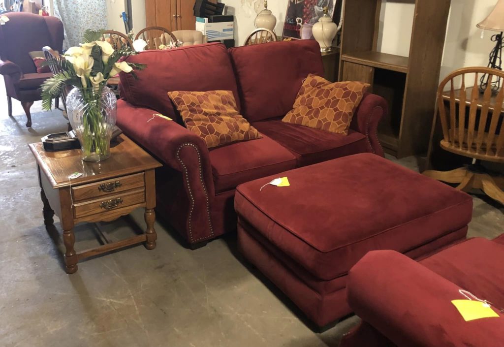 Love seat set with ottoman